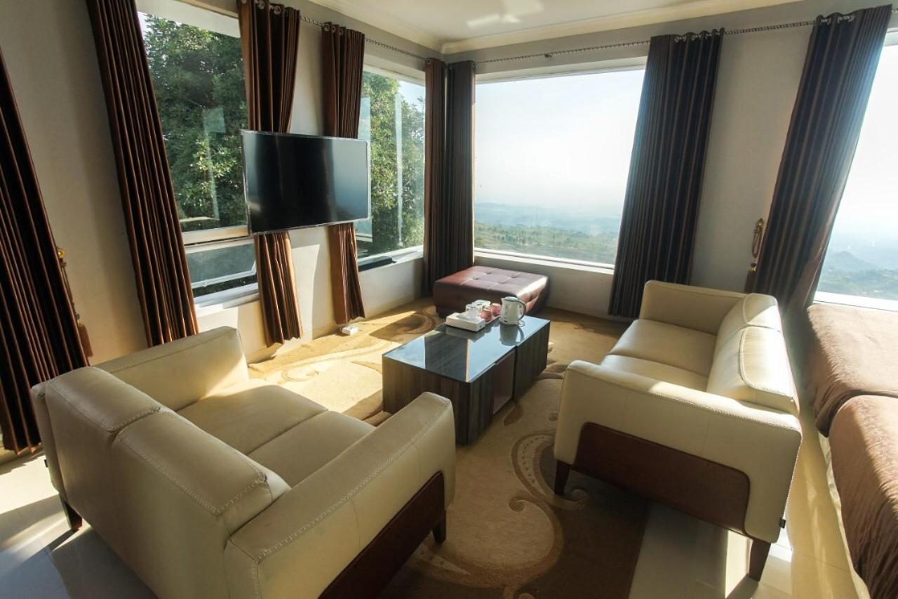 De Villa Cetho Karanganyar  外观 照片