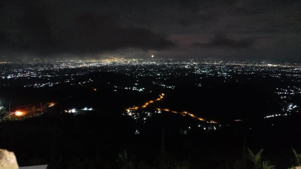 De Villa Cetho Karanganyar  外观 照片